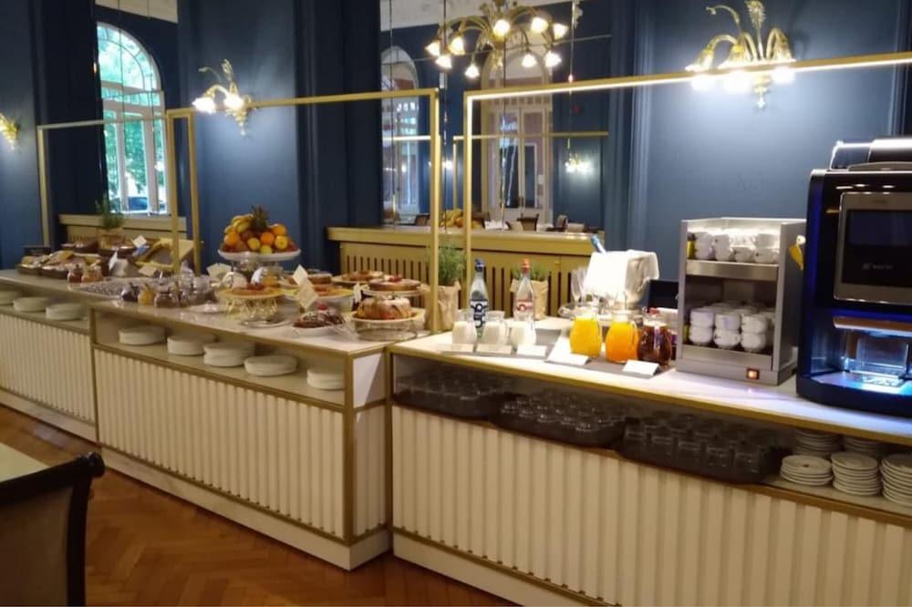 Grand Hotel Regina Salsomaggiore Salsomaggiore Terme Εξωτερικό φωτογραφία